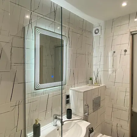 Apartment Avrora