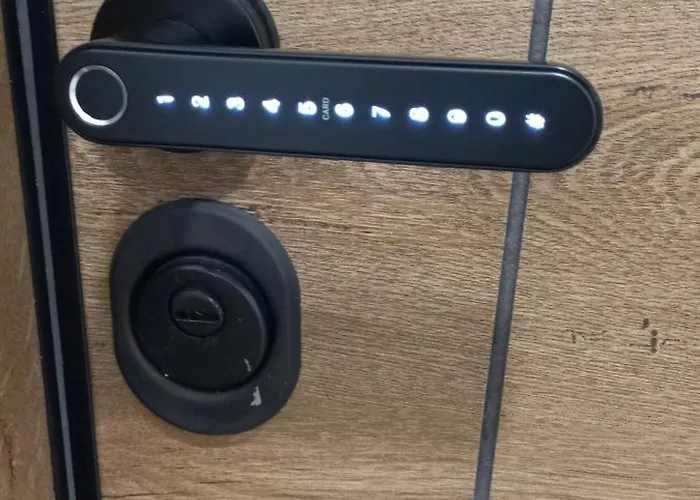 Avrora Апартаменти